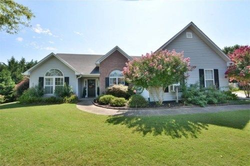 160 Glenn Fuller Circle, Commerce, GA 30529