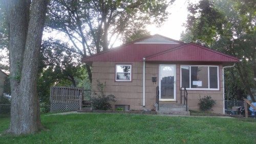 512 SW Mission Rd, Lees Summit, MO 64063
