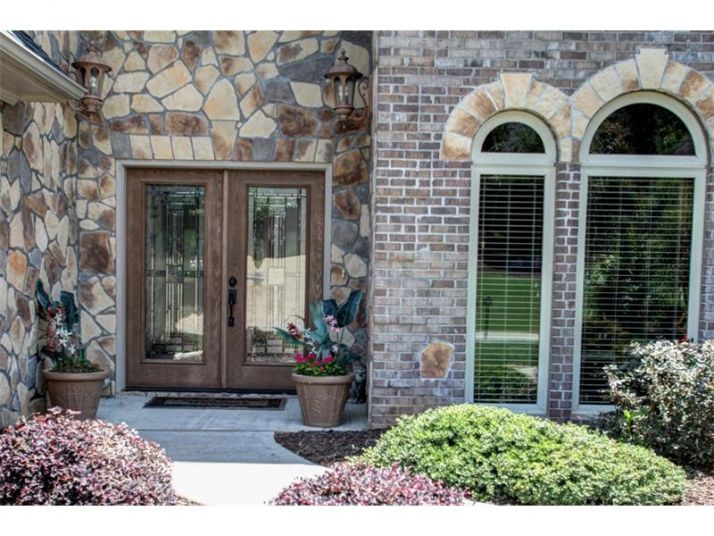 100 Fawn Court, Woodstock, GA 30189