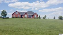 1975 Harbor Hills Dr Dandridge, TN 37725