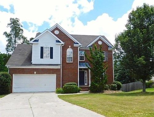 1747 Sapling Court, Lawrenceville, GA 30043