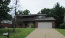 1533 Hummingbird Hill Ln Ballwin, MO 63011