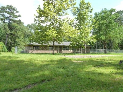 127 Alfred Baxter Rd, Lucedale, MS 39452