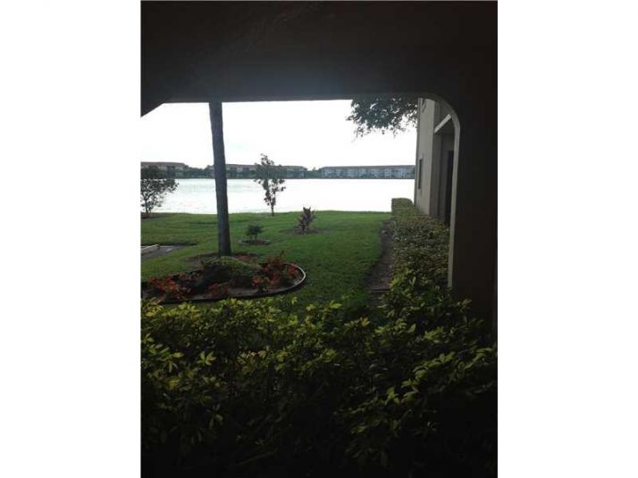 13101 SW 11 CT # 203, Hollywood, FL 33027