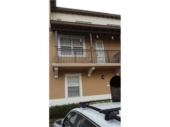 474 SW 147 AV # 4612, Hollywood, FL 33027