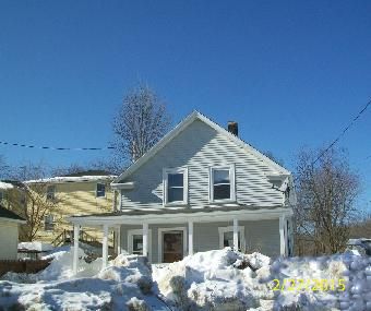 332 Aiken Ave, Lowell, MA 01850