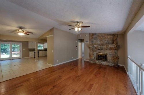 150 W Putnam Ferry Road, Woodstock, GA 30189