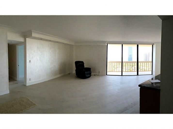 19707 TURNBERRY WY # 19-H, Miami, FL 33180