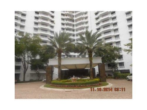 3300 NE 192 ST # 1810, Miami, FL 33180