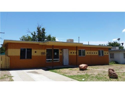 1928 Bellamah Dr, Las Cruces, NM 88001