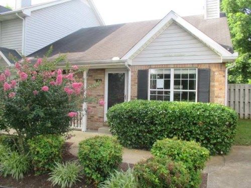 314 Hillside Court, Murfreesboro, TN 37130