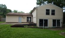 8232 Brentwood Drive Olmsted Falls, OH 44138