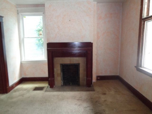 1611 Neilson Pl, Cincinnati, OH 45206