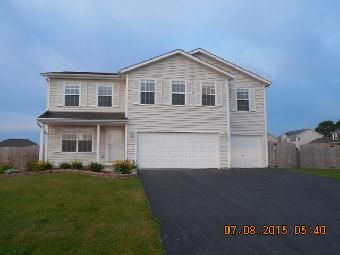 722 Rosemare Dr, Roscoe, IL 61073