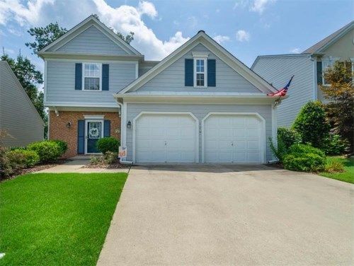 129 Wallnut Hall Circle, Woodstock, GA 30189