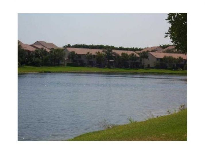 10664 NW 16 CT, Fort Lauderdale, FL 33322