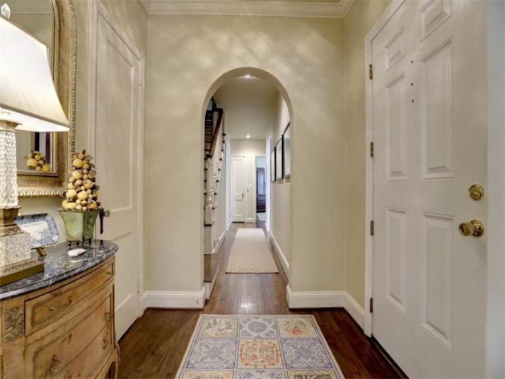 566 Collier Road, Atlanta, GA 30318