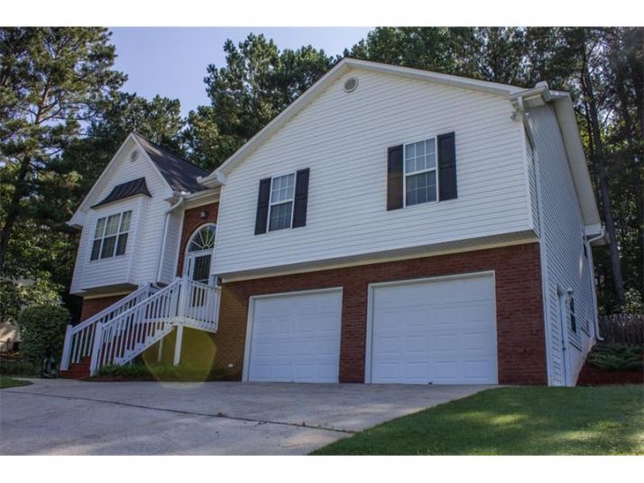 81 Greatwood Drive, White, GA 30184