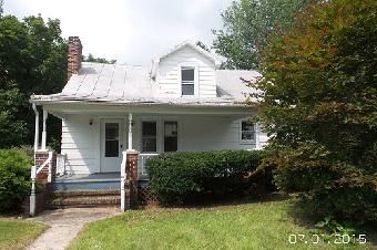 30 Wyrick Ave, Shippensburg, PA 17257