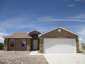 5 Margarita Cir, Los Lunas, NM 87031