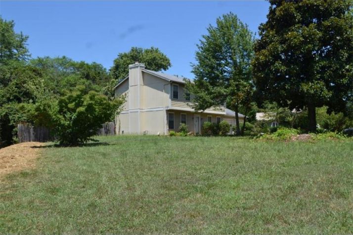 560 Hearthstone Lane Se, Marietta, GA 30067