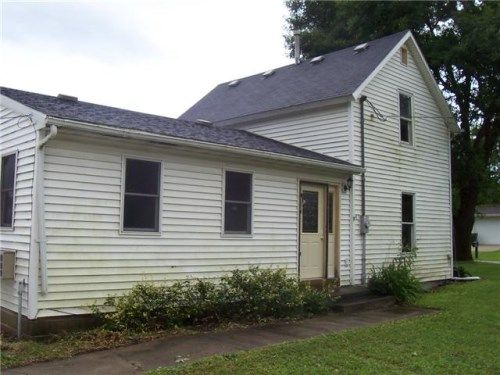 1635 7th St, Nevada, IA 50201