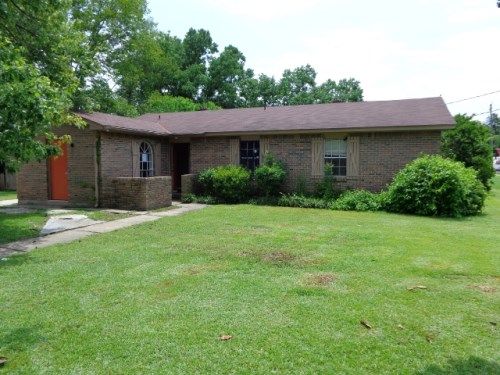 4046 Saint Louis Rd, Montgomery, AL 36116