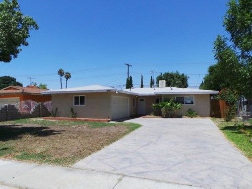 8665 Via Norte Dr., Riverside, CA 92503