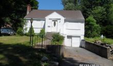 18 Richmond Pl Bristol, CT 06010