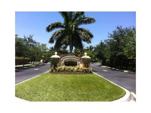 3335 PALOMINO DR # 321-3, Hollywood, FL 33024
