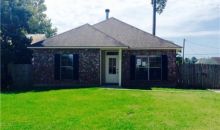 7352 Robinson Dr Denham Springs, LA 70706