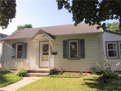 1626 Forest Ave, Waterloo, IA 50702