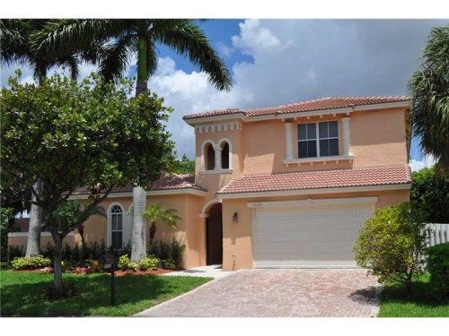 13237 SW 26 ST, Hollywood, FL 33027