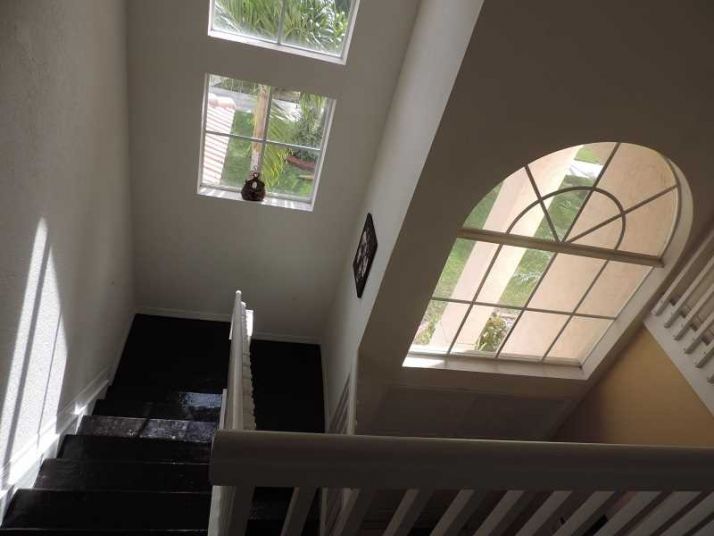 13193 SW 21 ST, Hollywood, FL 33027