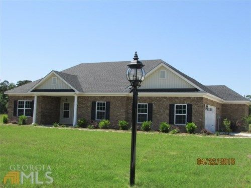 422 Wriggley Field Dr, Guyton, GA 31312