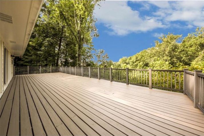 355 Nottingham Drive Ne, Marietta, GA 30066