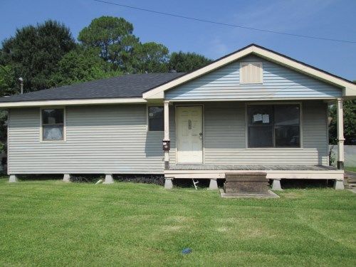610 Marmande St, Houma, LA 70360