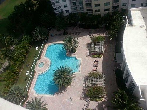 1755 E HALLANDALE BEACH BL # 608E, Hallandale, FL 33009