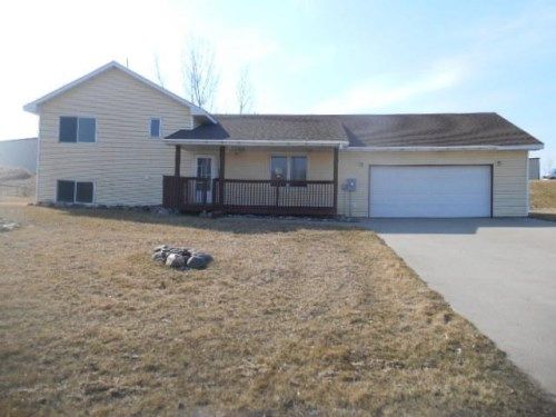 926 Wolfridge Ln, Waterville, MN 56096