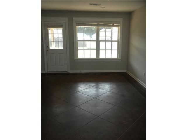 212 Timber Lake Dr, Benton, AR 72015