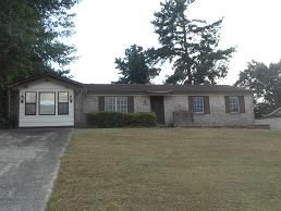 2706 Bob White Ct, Hephzibah, GA 30815