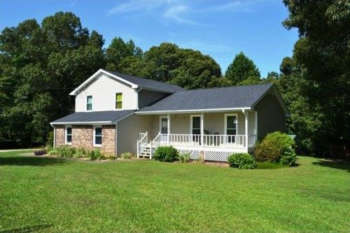 62 Seals Road, Dallas, GA 30157