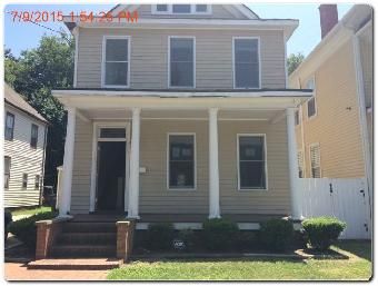 1039 Crawford Pkwy, Portsmouth, VA 23704