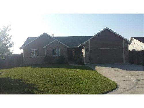 1922 W Country Lakes St, Haysville, KS 67060