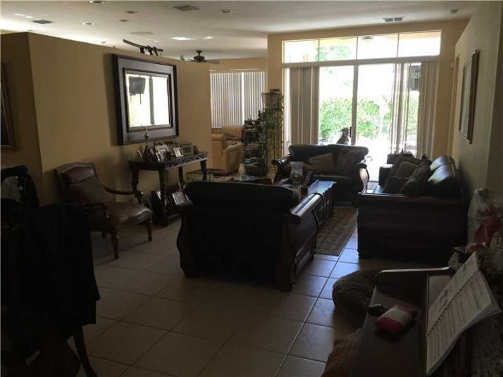 15651 SW 53 ST, Hollywood, FL 33027