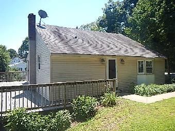343 Main St, Deep River, CT 06417