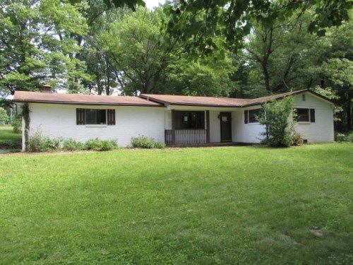 1613 S Mt Nebo Rd, Martinsville, IN 46151