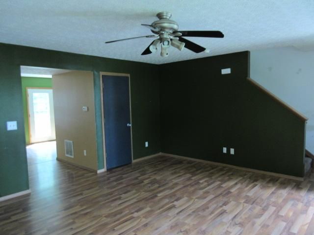 3374 Drake Ave, Groveport, OH 43125