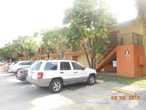 4099 Lakeside Dr, Fort Lauderdale, FL 33319