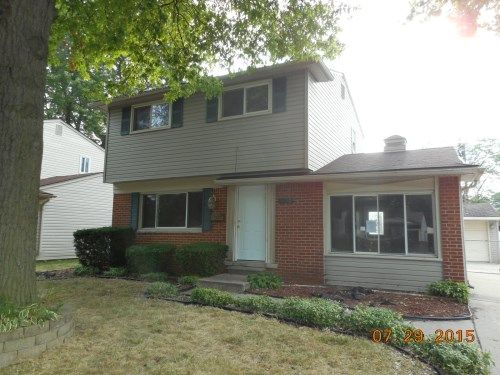 4935 Fletcher St, Wayne, MI 48184